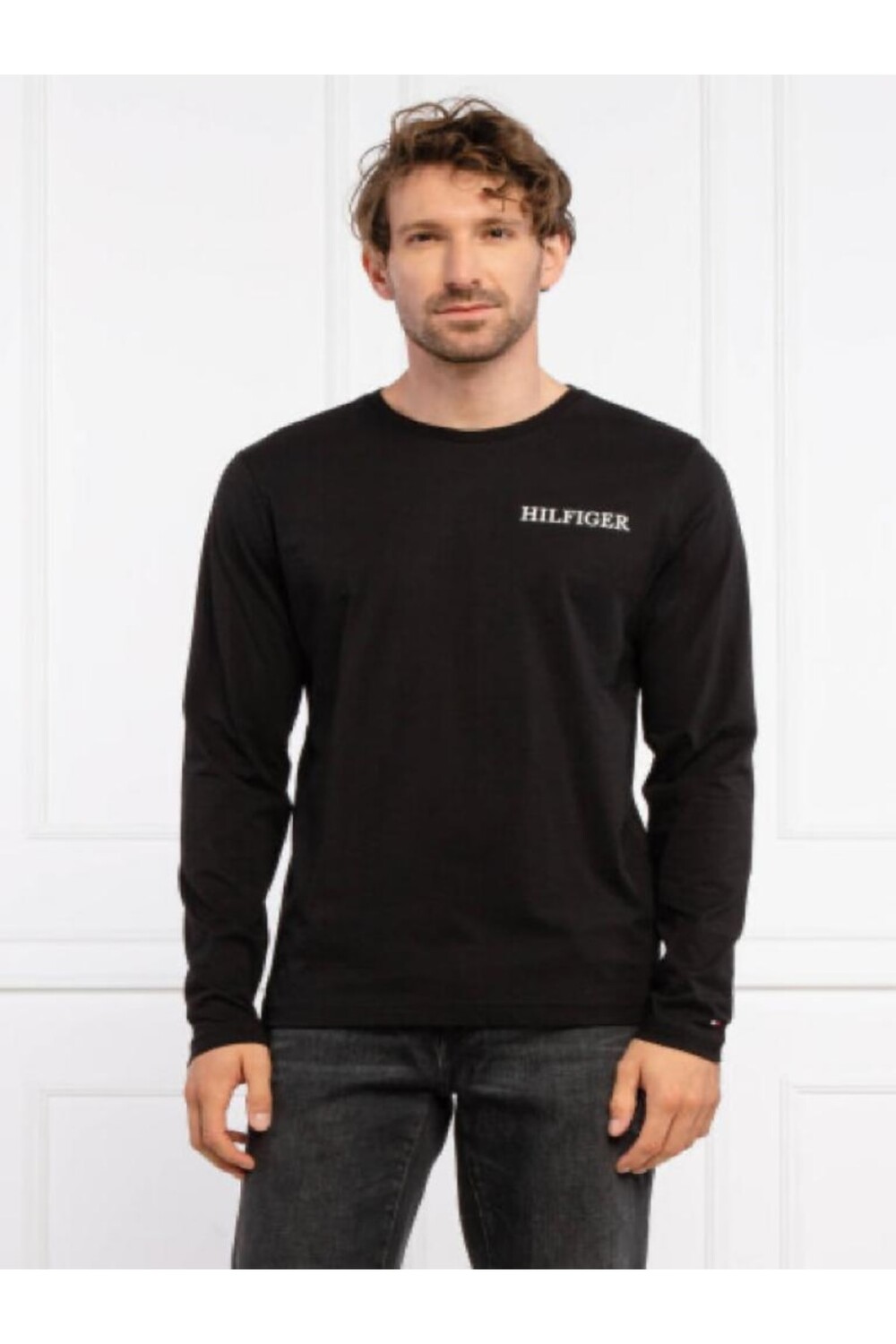 

Толстовка Tommy Hilfiger, черный