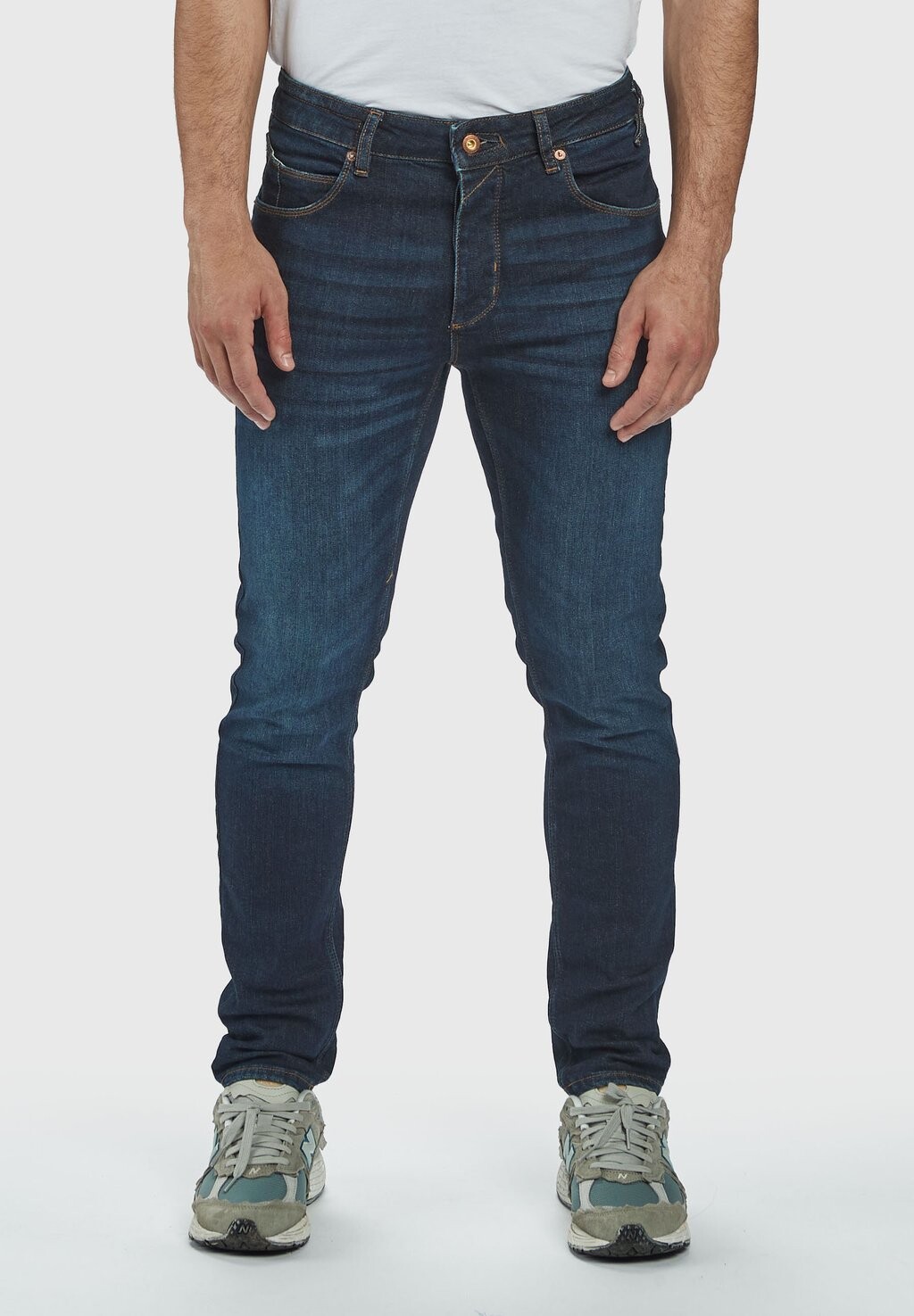 

Джинсы Slim fit Gabba