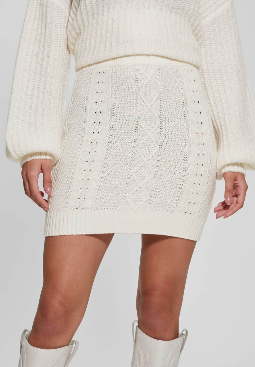 

Мини-юбка Mit Zopfmuster Guess, цвет creme
