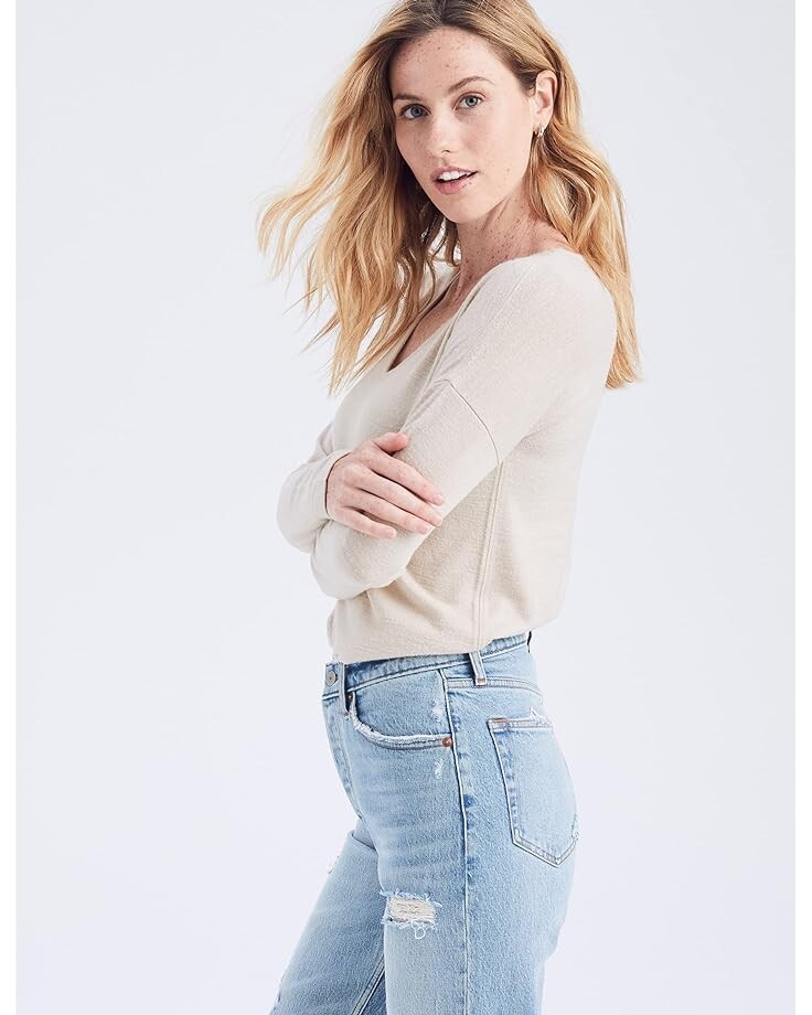 

Футболка Abercrombie & Fitch Long-Sleeve V-Neck Tee, кремовый