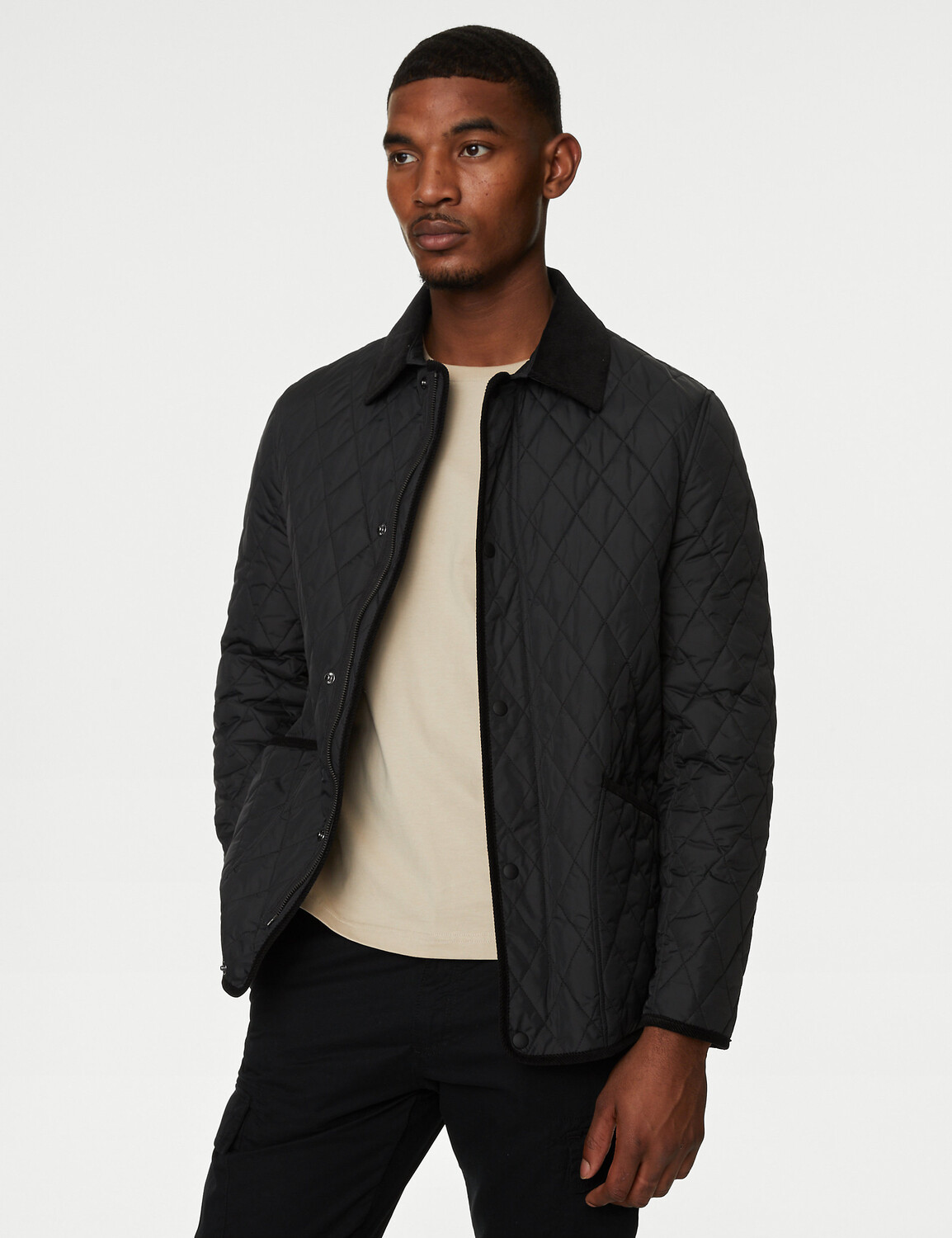

Стеганая куртка в стиле милитари и Stormwear. Marks & Spencer, черный