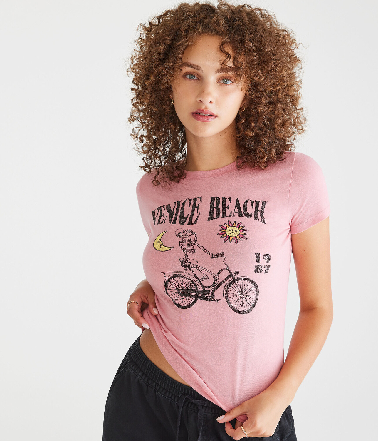 

Футболка с рисунком Skeleton Bike Ride Aeropostale, розовый