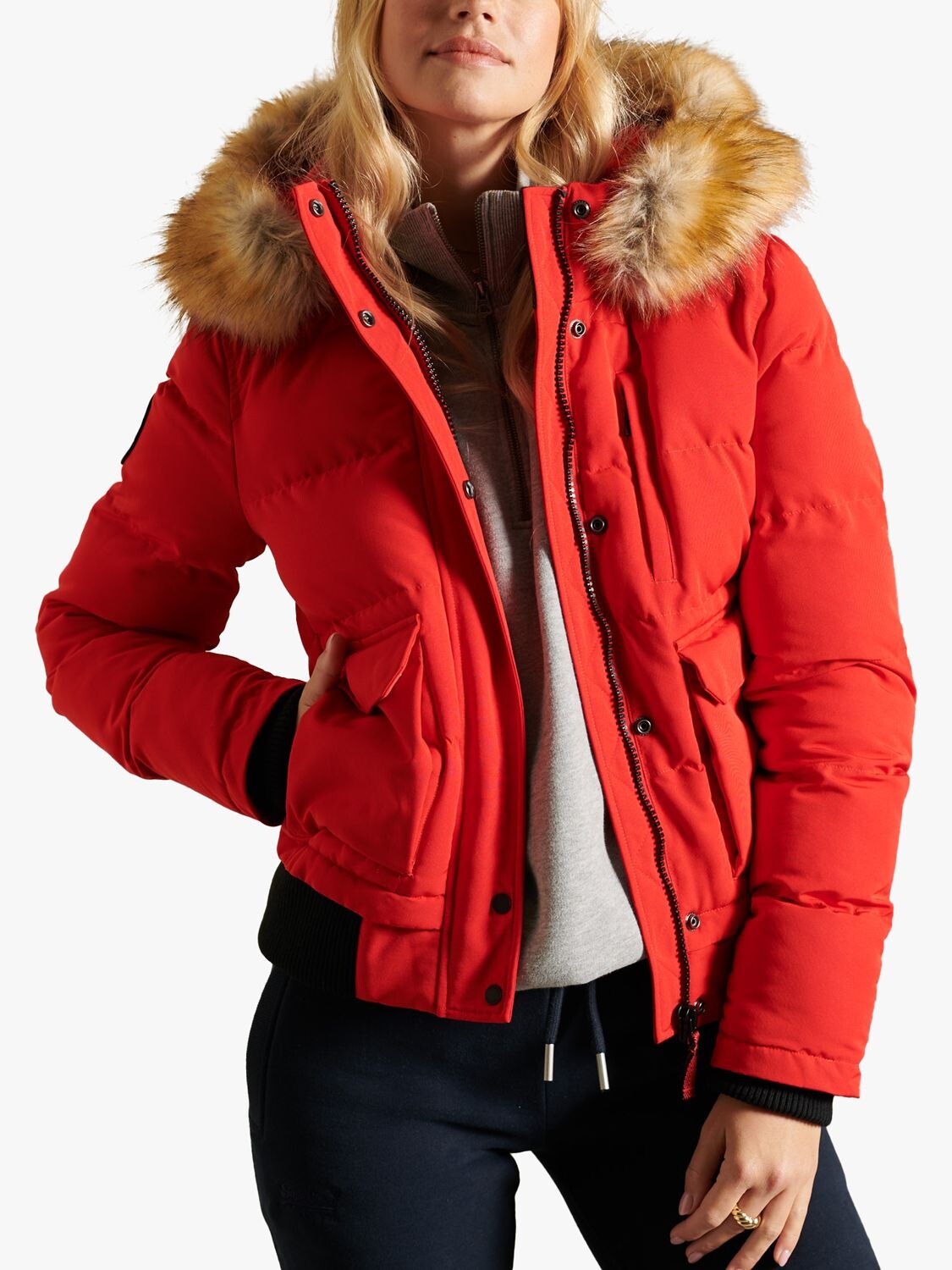 

Меховая куртка-бомбер Superdry Original & Vintage Everest, красный с высоким риском