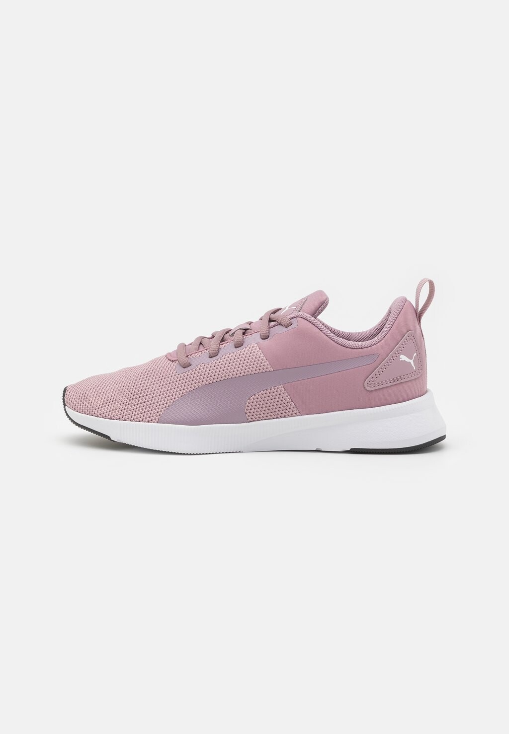 

Кроссовки нейтральные FLYER RUNNER Puma, цвет elderberry/white