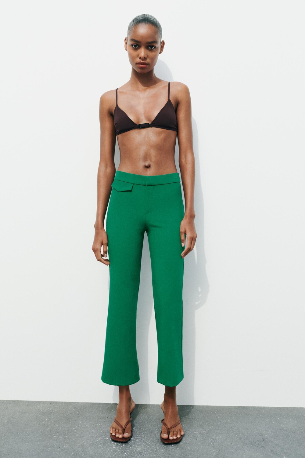 

Мини-расклешенные брюки ZARA, зеленый