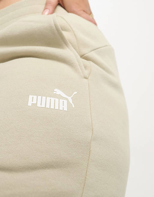 

Зеленые джоггеры с логотипом Puma Plus Essentials