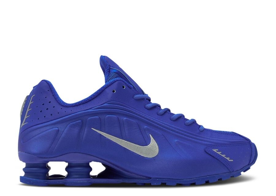 

Кроссовки Nike Wmns Shox R4, цвет Blue Woman Group