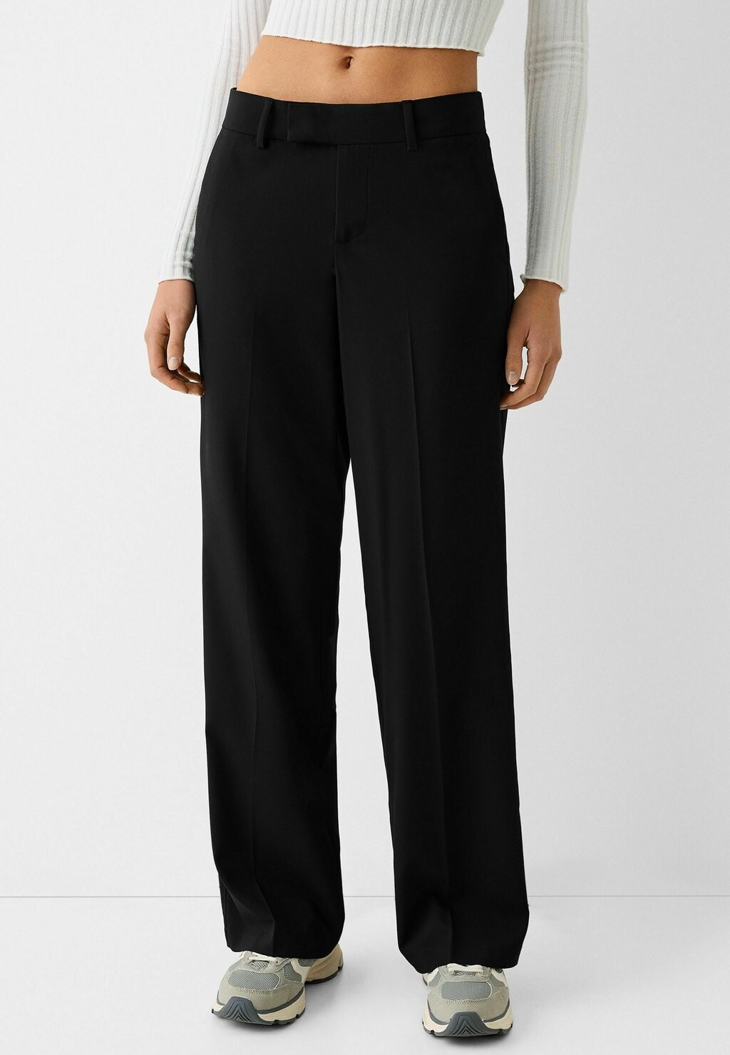 

Брюки TAILORED-FIT Bershka, цвет black