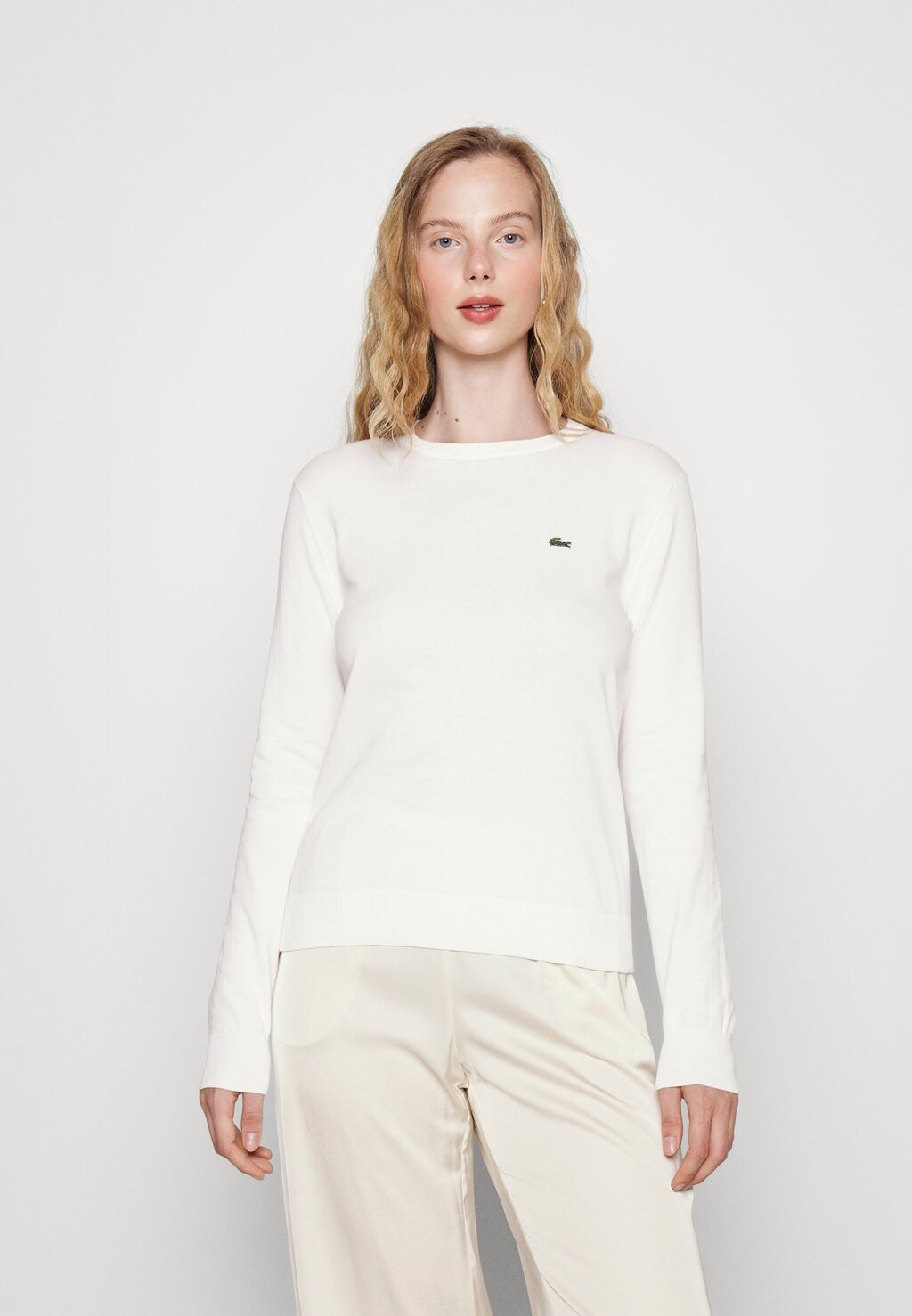 

Вышиваем трикотаж Lacoste, цвет flour