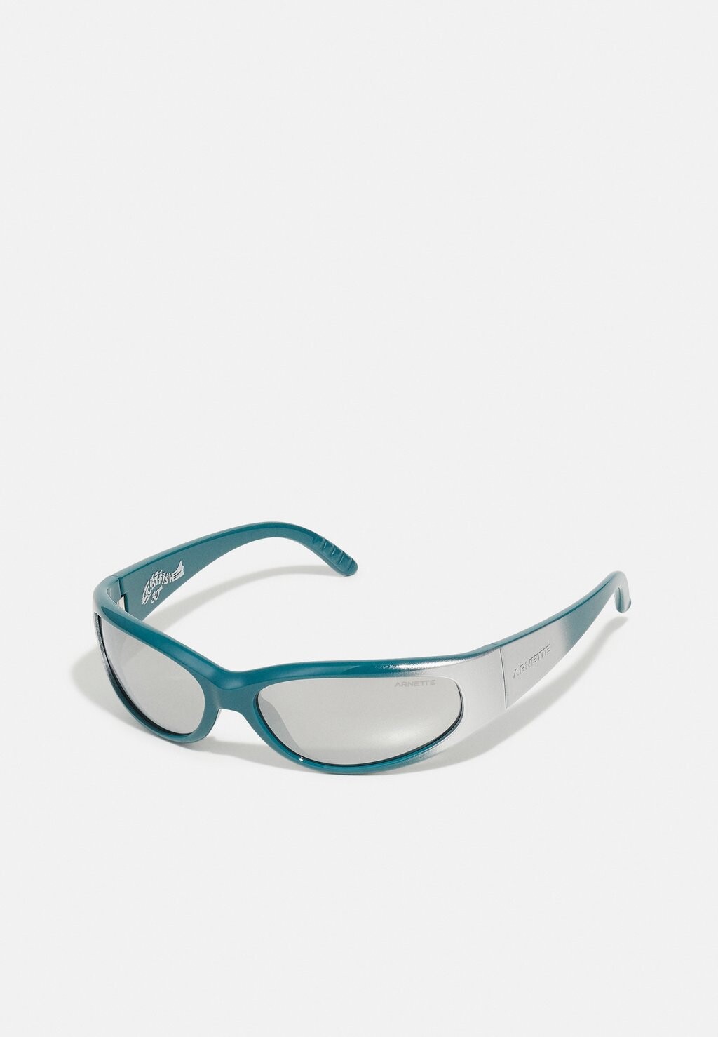 

Солнцезащитные очки Arnette