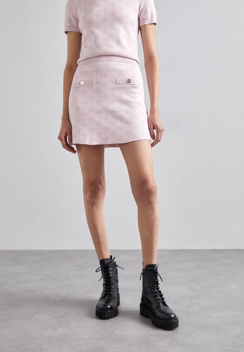 

Мини-юбка Jenthe maje, цвет rose pale