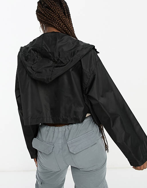 

Черный укороченный дождевик с капюшоном ASOS DESIGN