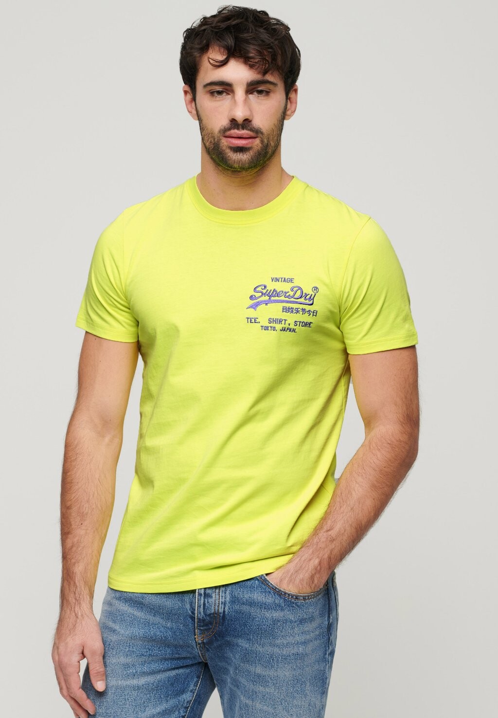 

Футболка с принтом VINTAGE LOGO Superdry, цвет neon yellow