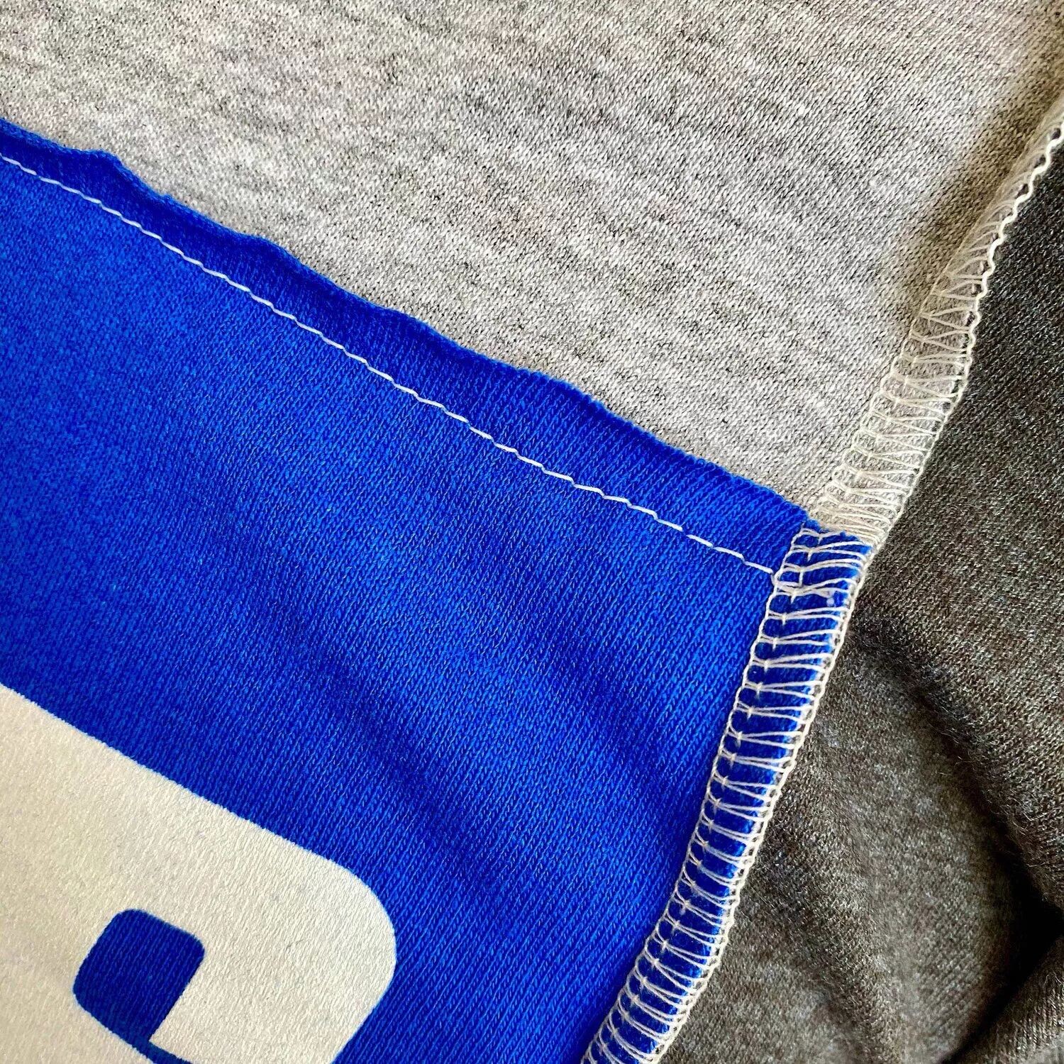 

Мужская футболка Refried Apparel Heather Grey New York Giants из экологически чистого материала с разрезом