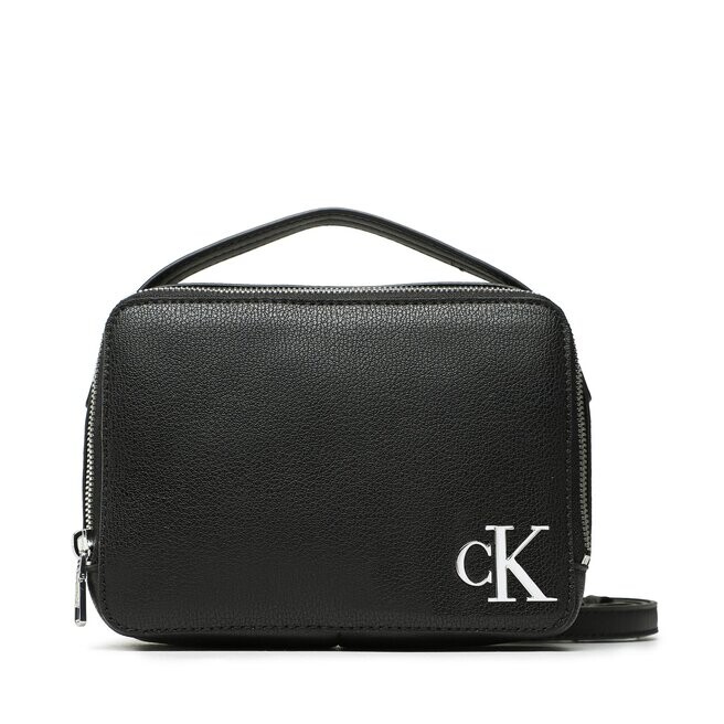 

Сумка Calvin Klein Jeans MinimalMonogram Camera, черный