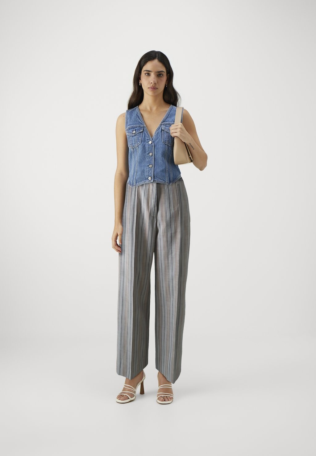 

Тканевые брюки SALENI TROUSERS Samsøe Samsøe, серый