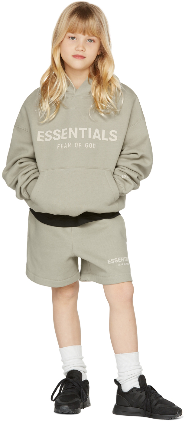 

Детские зеленые флисовые шорты с логотипом Fear of God ESSENTIALS