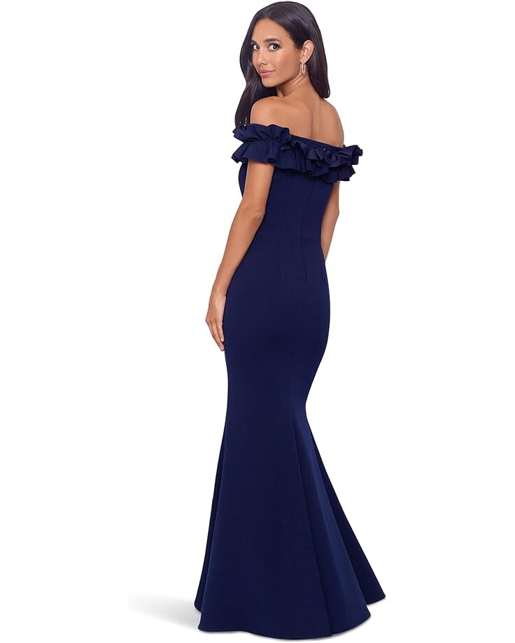 

Платье XSCAPE Long Crepe Over-the-Shoulder Ruffle Gown, темно-синий