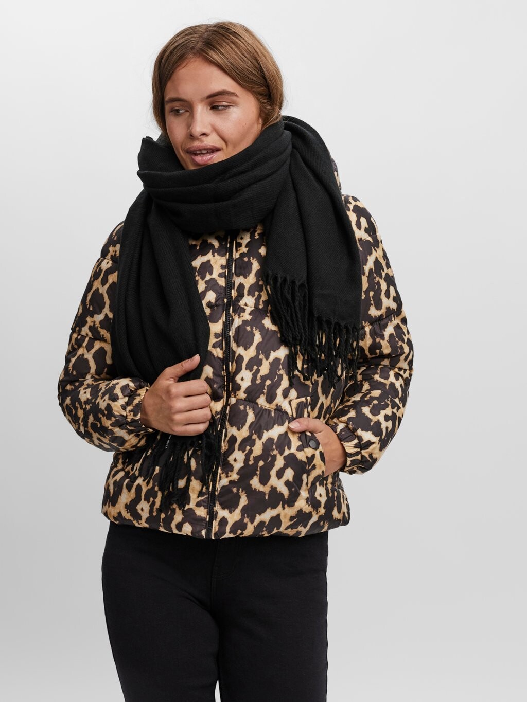 

Шарф VMSOLID LONG REP Vero Moda, черный