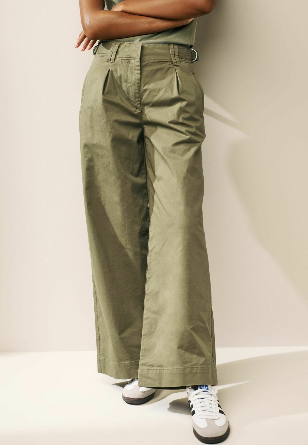 Тканевые брюки Next, зеленый