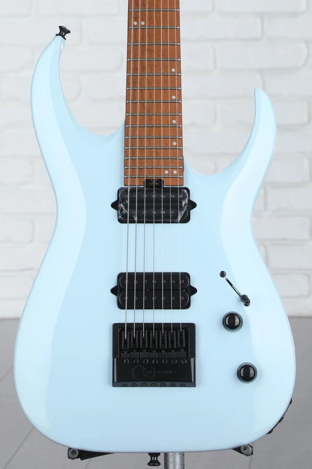 

Электрогитара Jackson Pro Series Signature Misha Mansoor Juggernaut ET7 - Gulf Blue