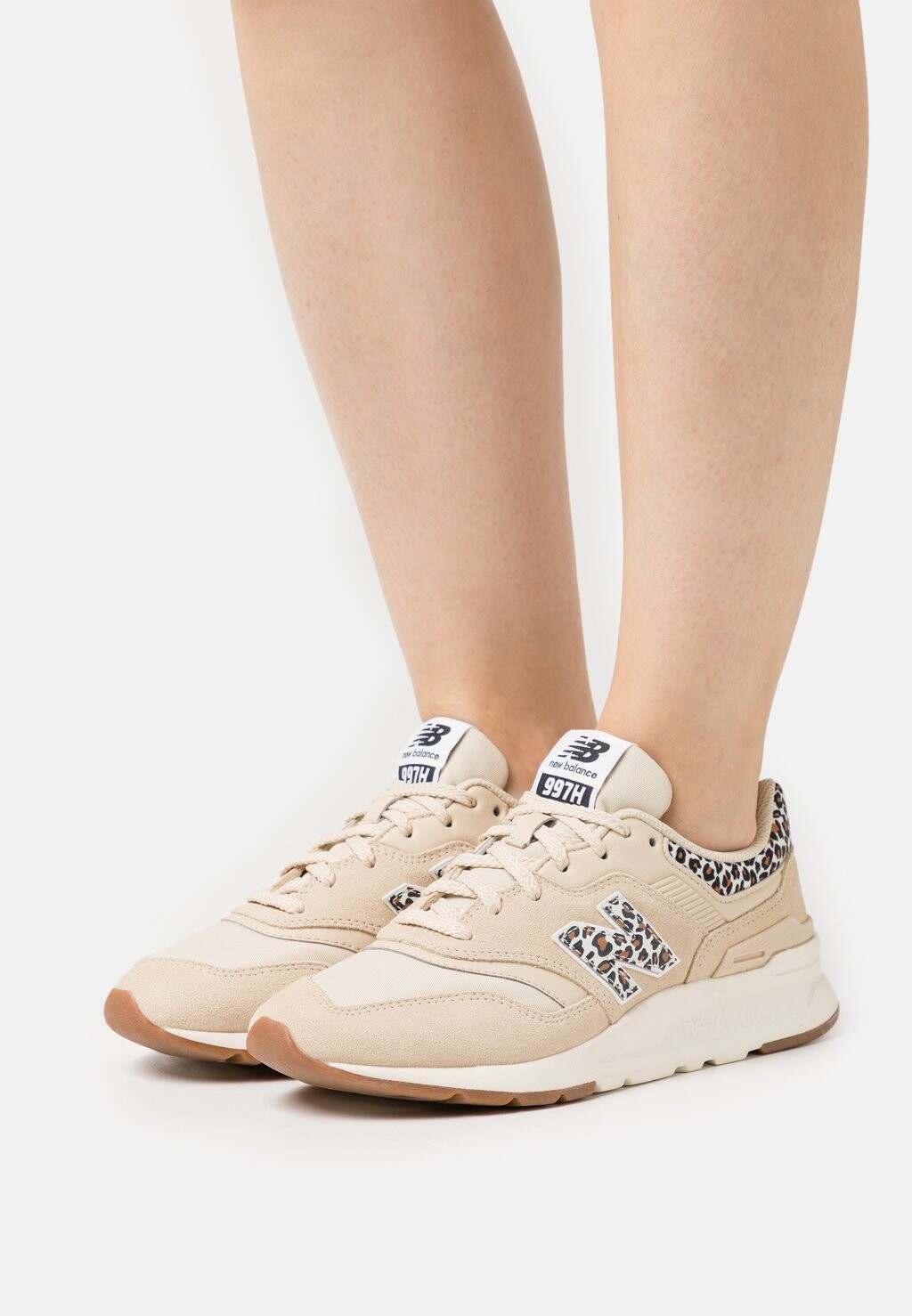 

Кроссовки New Balance