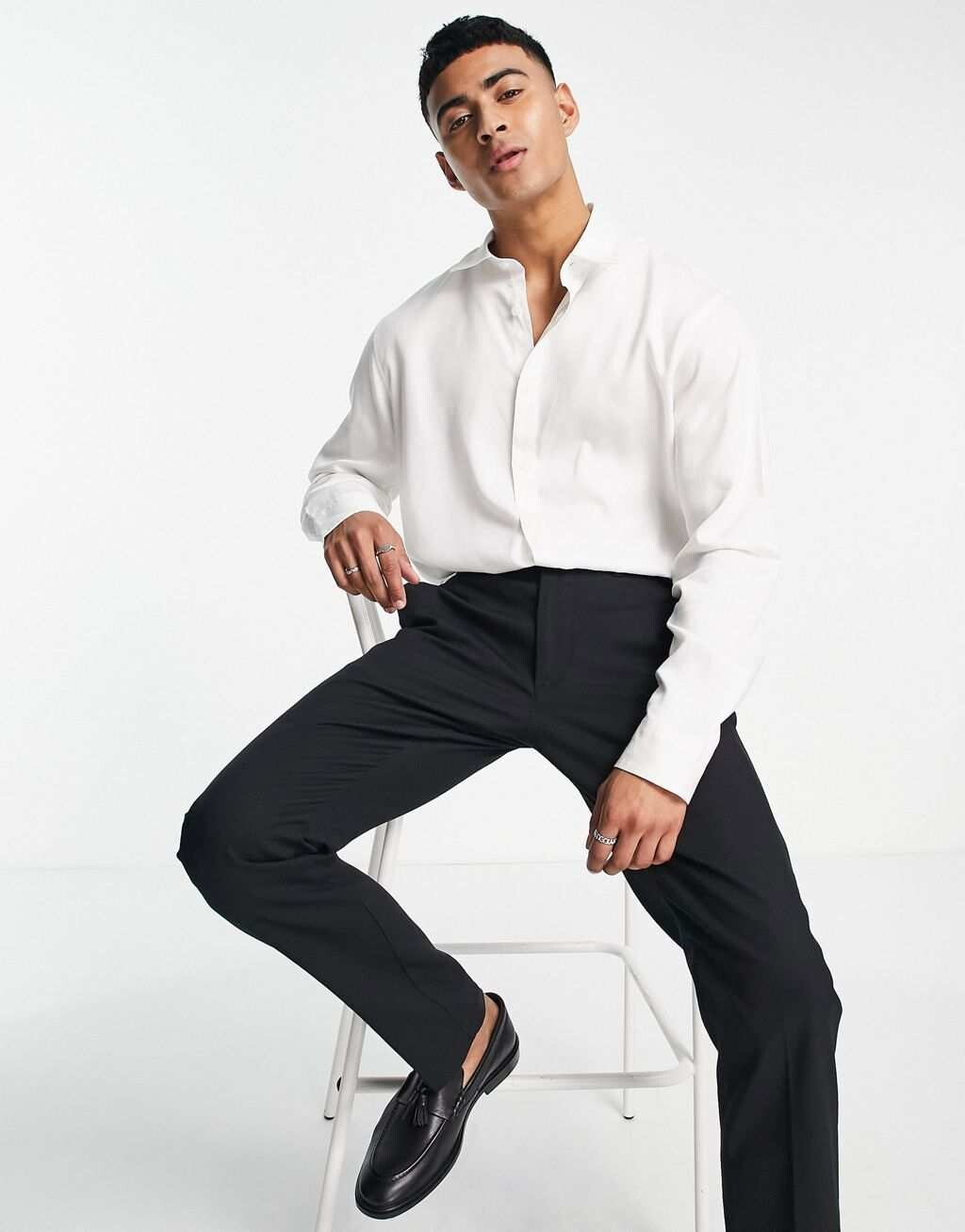 

Белая сатиновая рубашка с длинными рукавами Selected Homme
