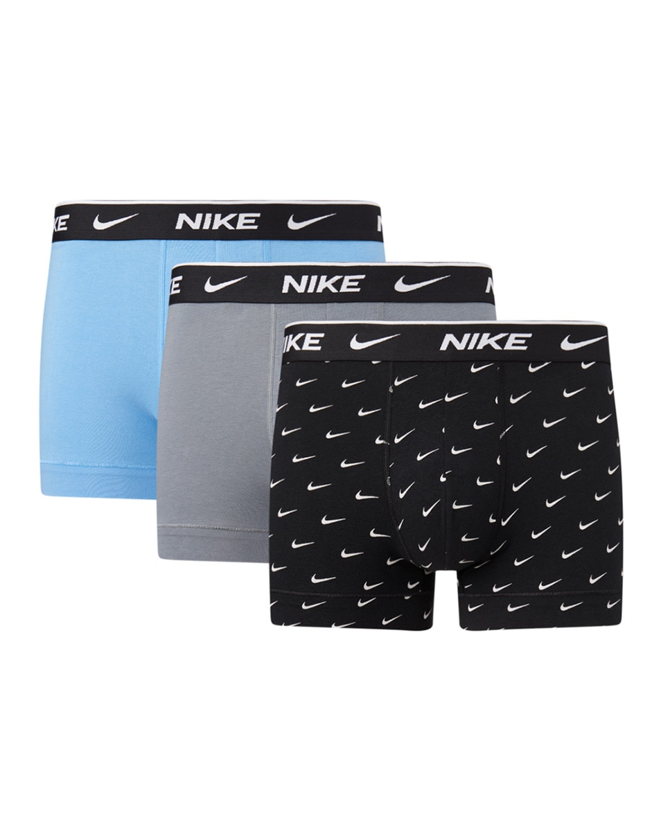 Комплект из трех мужских трикотажных боксеров разных цветов Nike, мультиколор фотографии