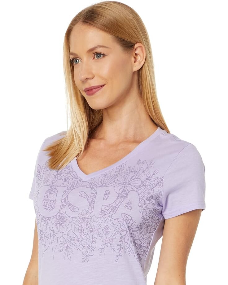 

Футболка U.S. POLO ASSN. Tonal Floral V-Neck Tee, лавандовый