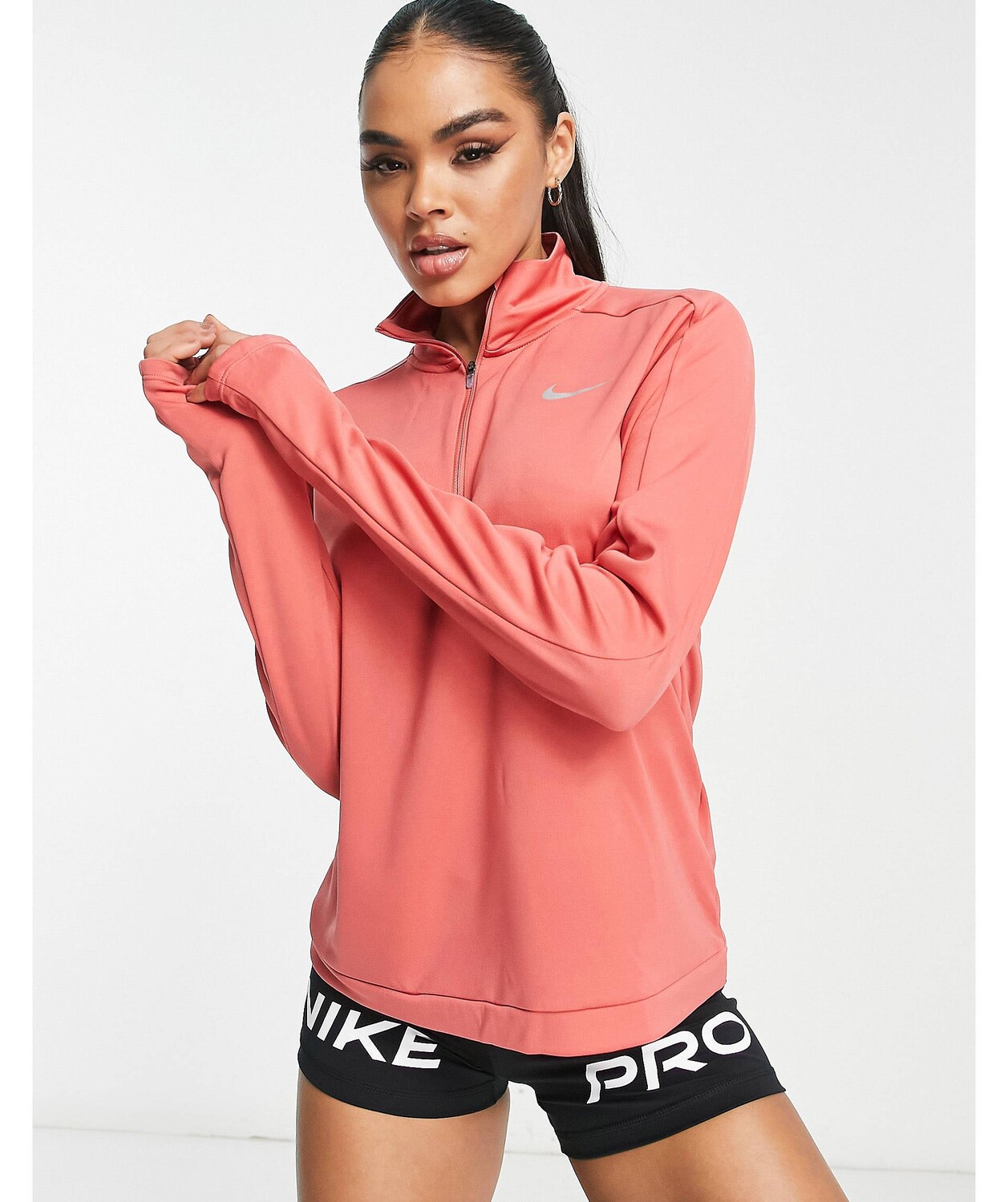 

Красный топ с длинными рукавами на молнии Nike Running Pacer