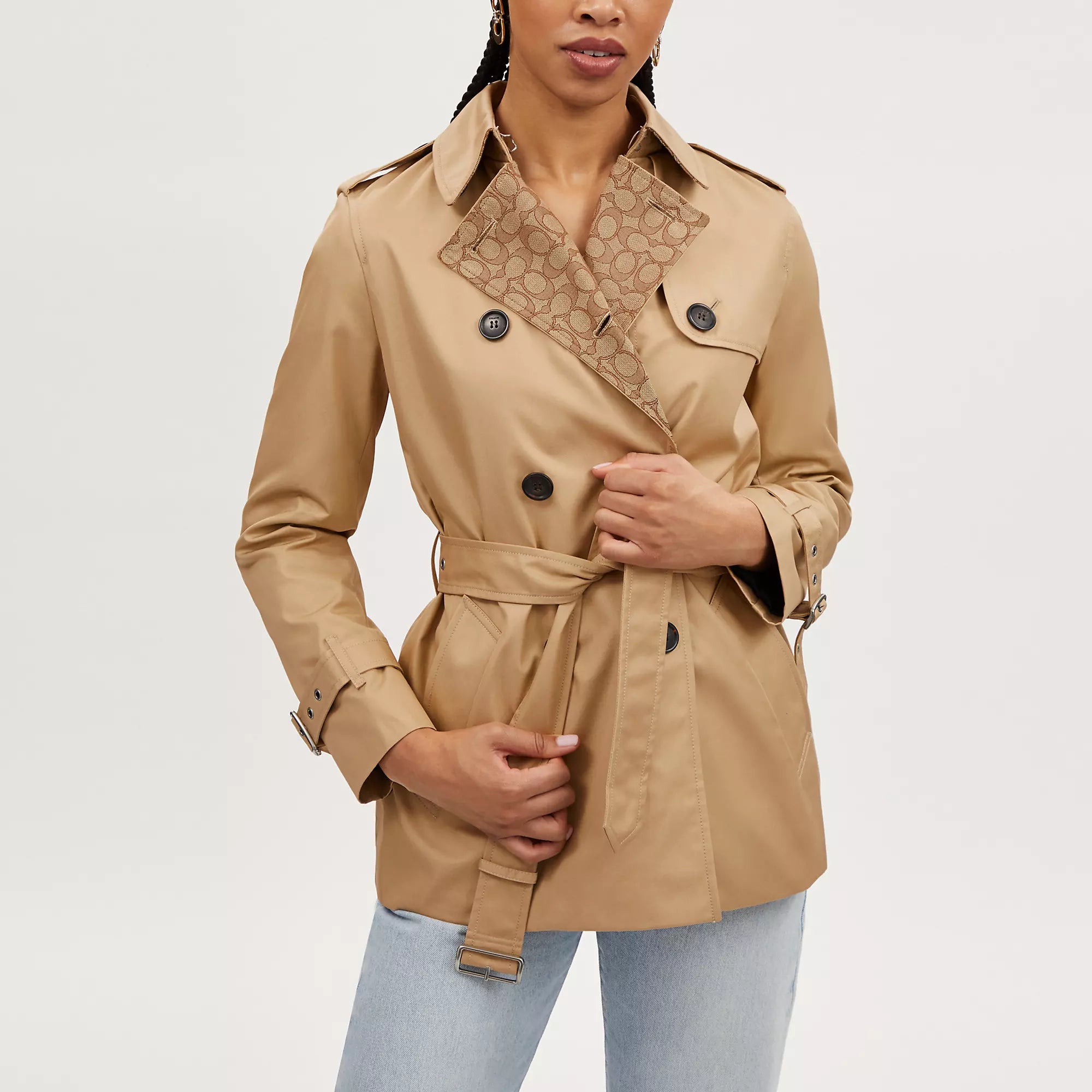 

Короткий плащ с лацканами Coach Outlet, цвет Classic Khaki