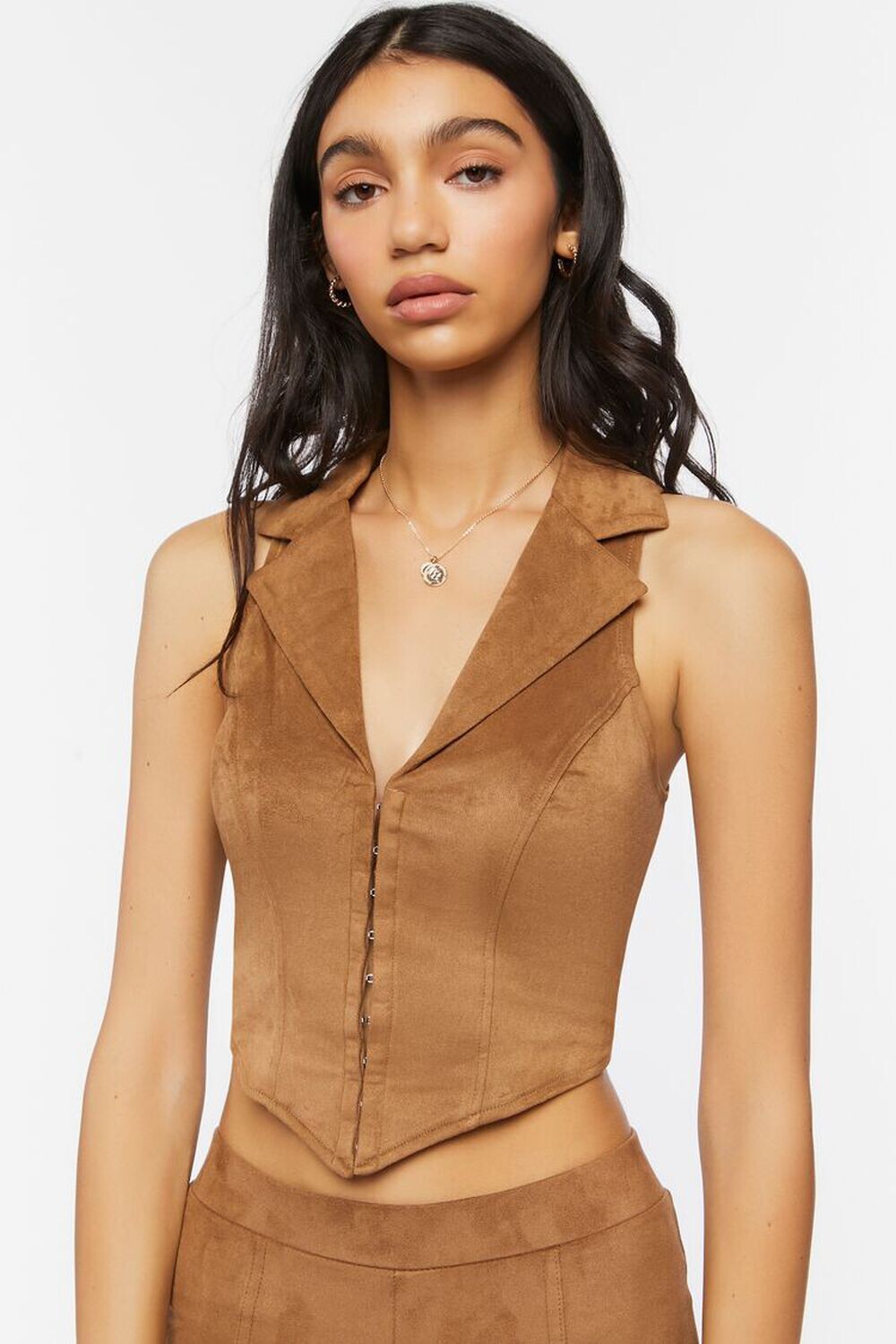 

Укороченный топ из искусственной замши Forever 21, хаки