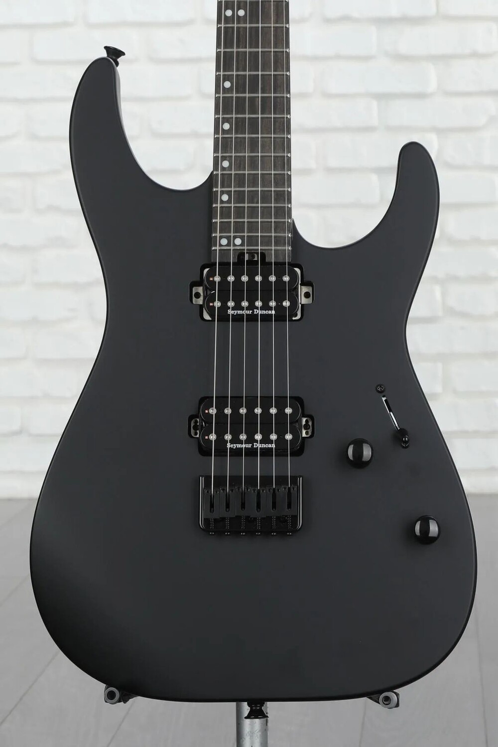 

Электрогитара Charvel Pro-Mod DK24 HH HT - сатиновый черный