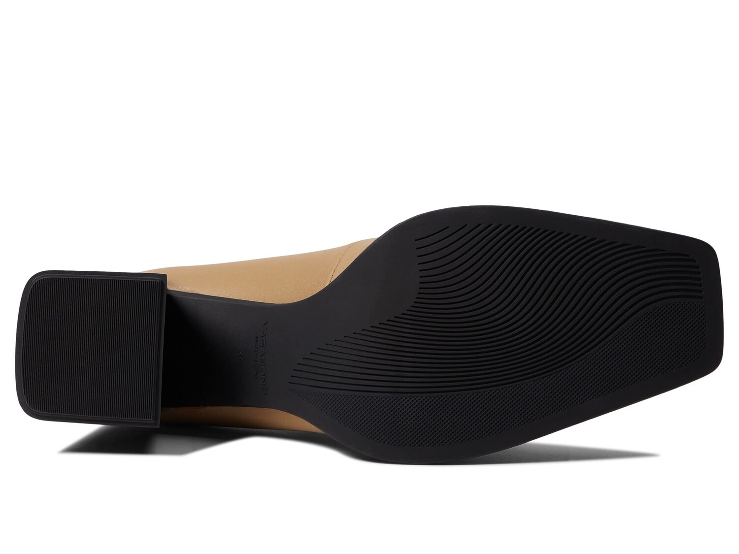 

Туфли на каблуке Vagabond Shoemakers Hedda Leather Pump