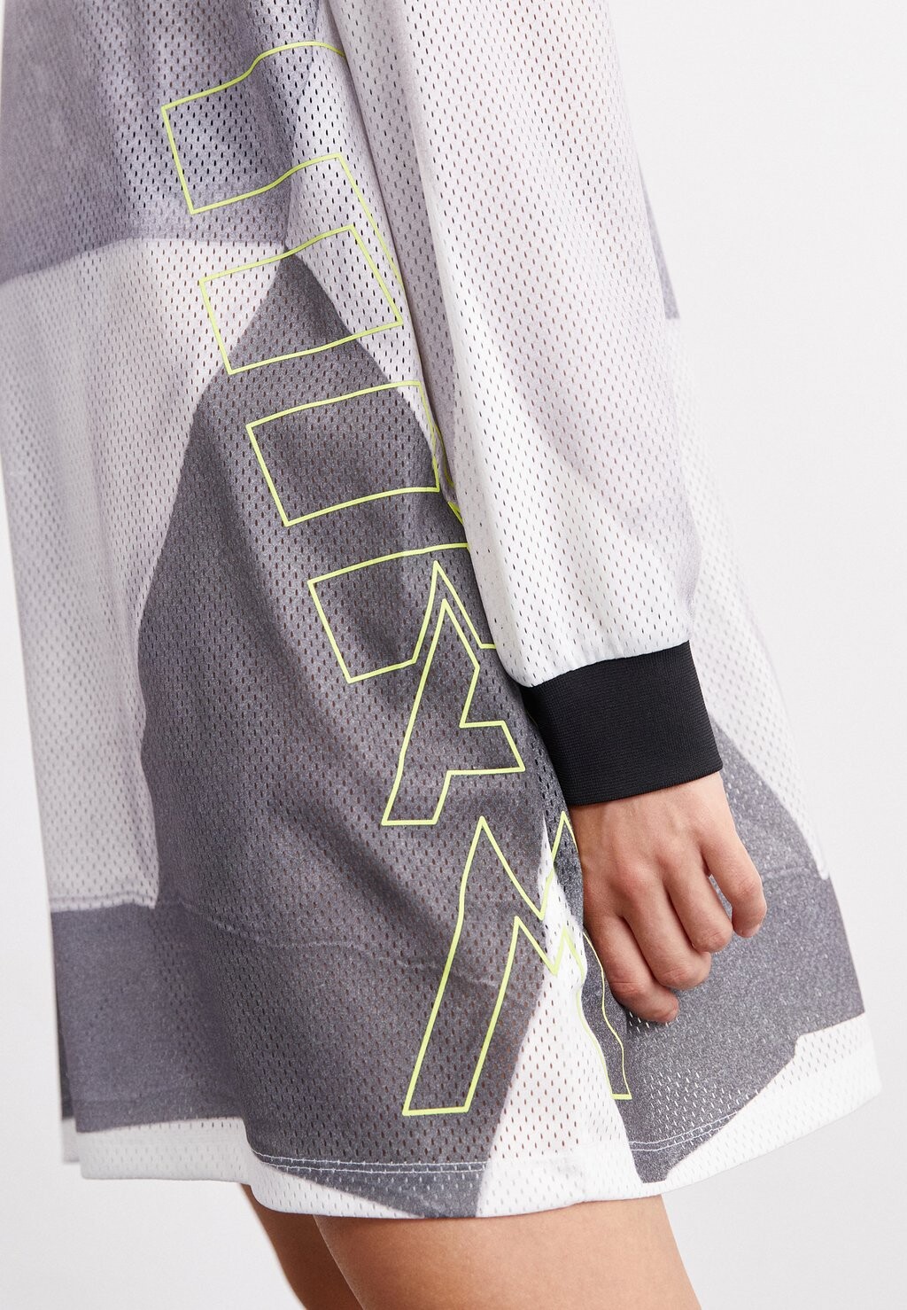 

Дневное платье MESH TEE adidas Originals, серый