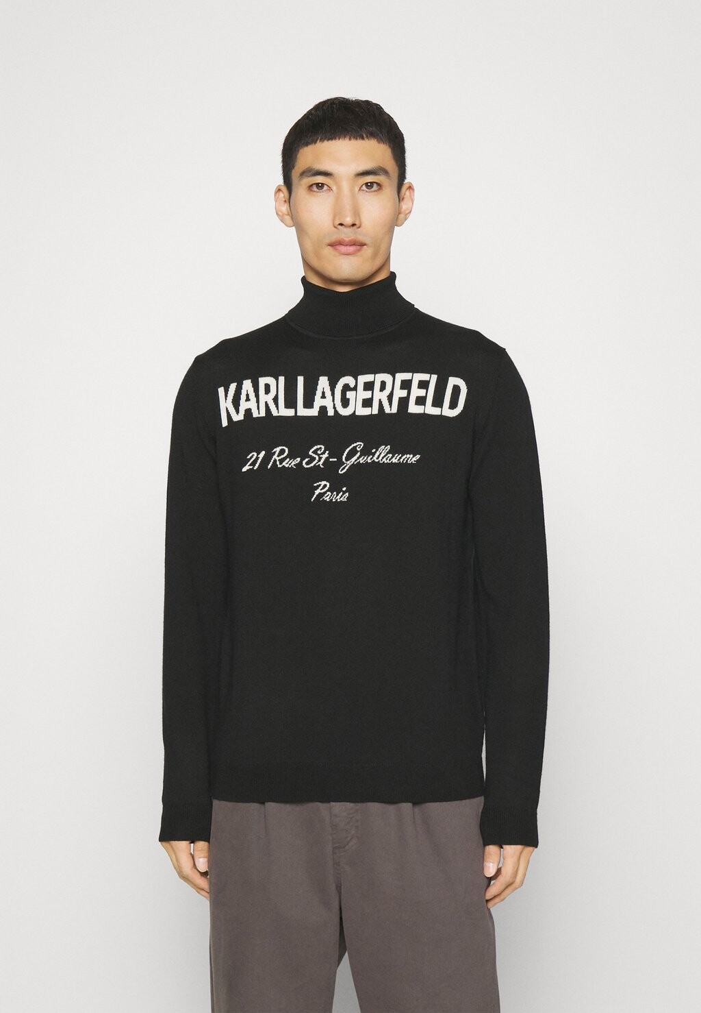 

Свитер Водолазка KARL LAGERFELD, черный/шампанское