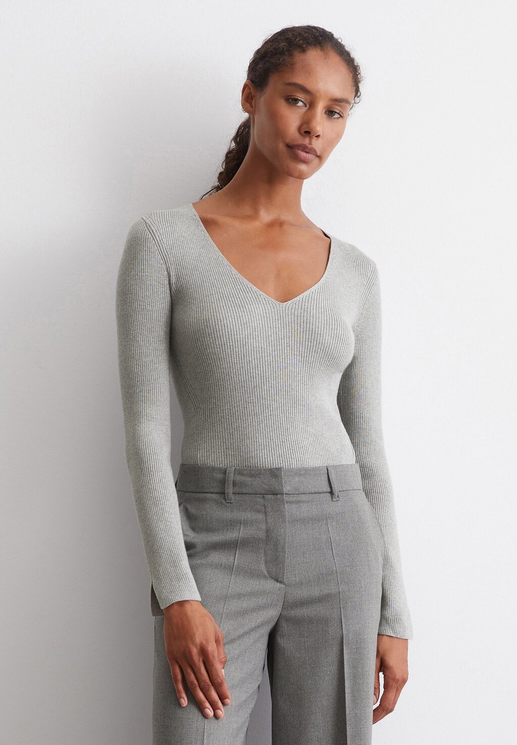

Джемпер V-NECK SLIM Marc O'Polo, серый