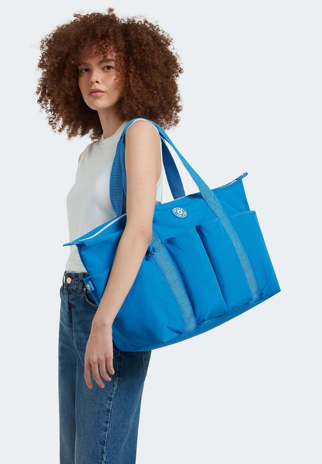 Сумка Kipling Art M Versatile, ярко-синий сумка сладкий баскетбол ярко синий