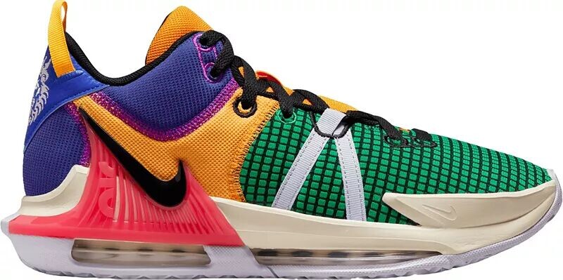 

Баскетбольные кроссовки Nike LeBron Witness 7