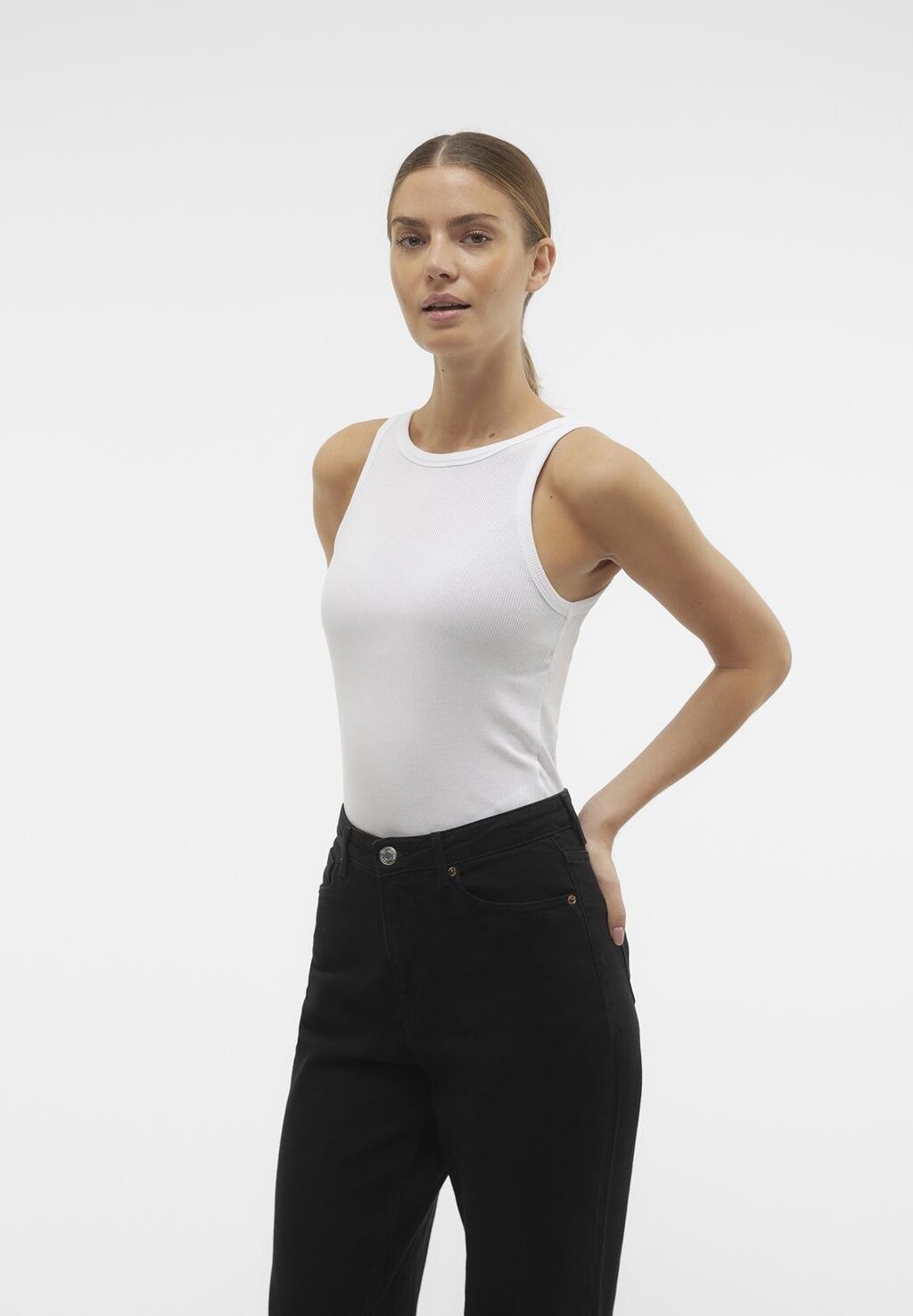 

Топ Vmirwina Tank Aware, цвет bright white