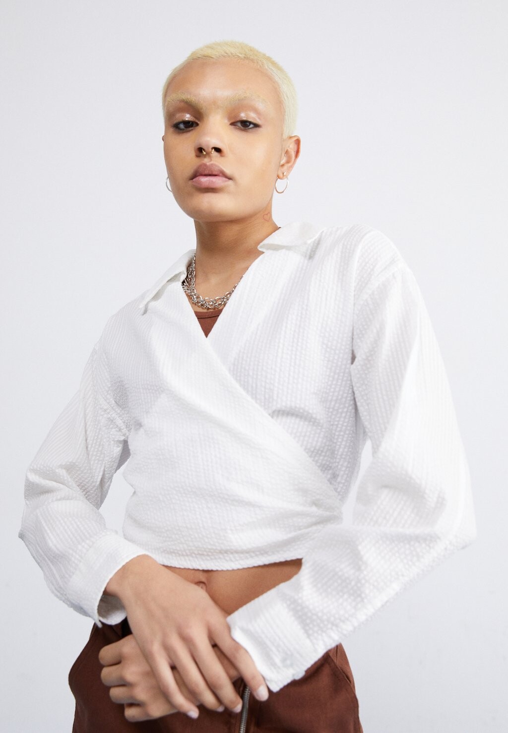 

Блузка VALENTINA WRAP Obey Clothing, цвет white