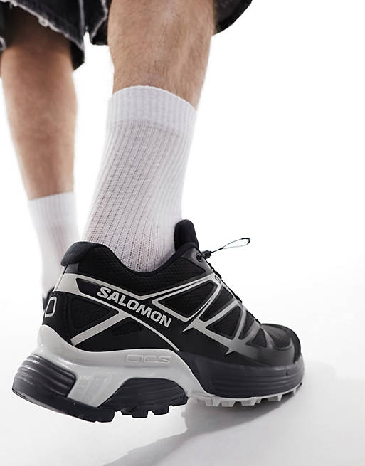 

Кроссовки Salomon XT-Pathway в цвете Черный/LunarRock/Черный