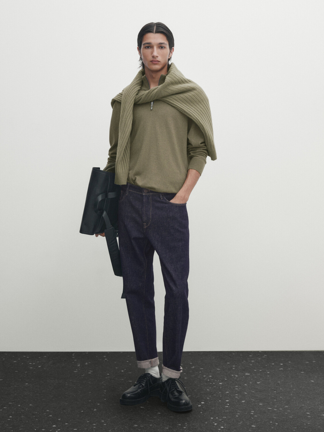 

Свитер из полушерсти с вырезом Massimo Dutti, хаки