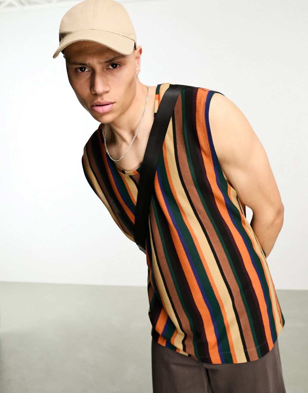 

Объемный жилет в фактурную полоску ASOS DESIGN