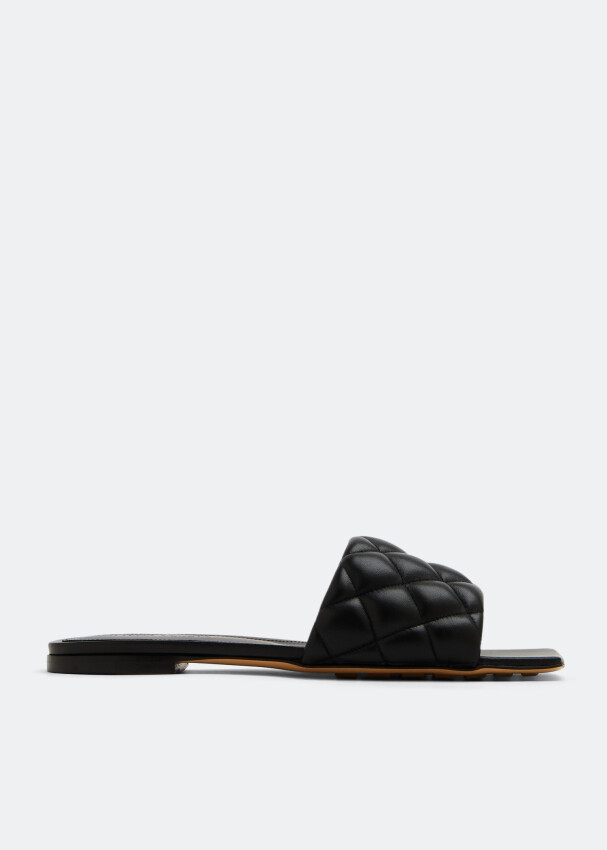 

Сандалии Bottega Veneta Padded Flat, черный