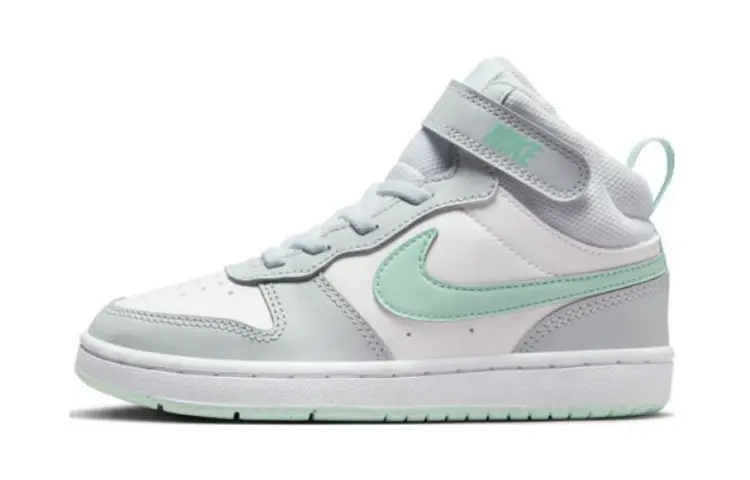 

Кроссовки детские Nike Court Borough BP для крикета