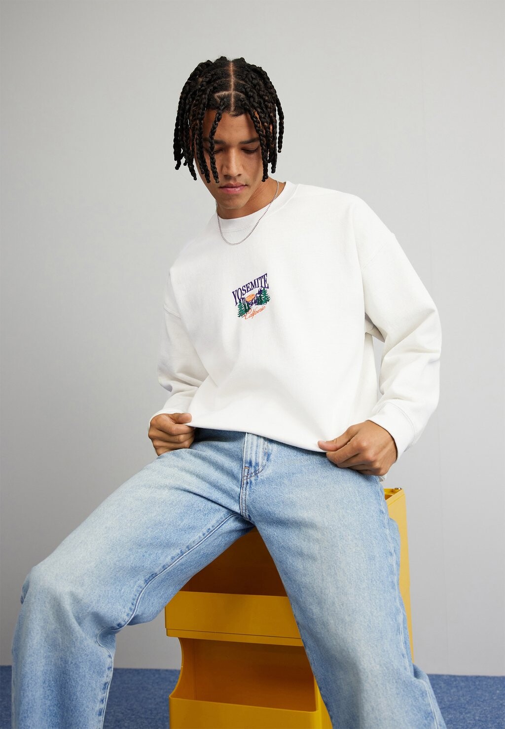 

Толстовка BDG Urban Outfitters, белый