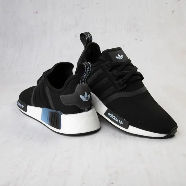 

adidas Женские кроссовки NMD R1 Primeblue , черный