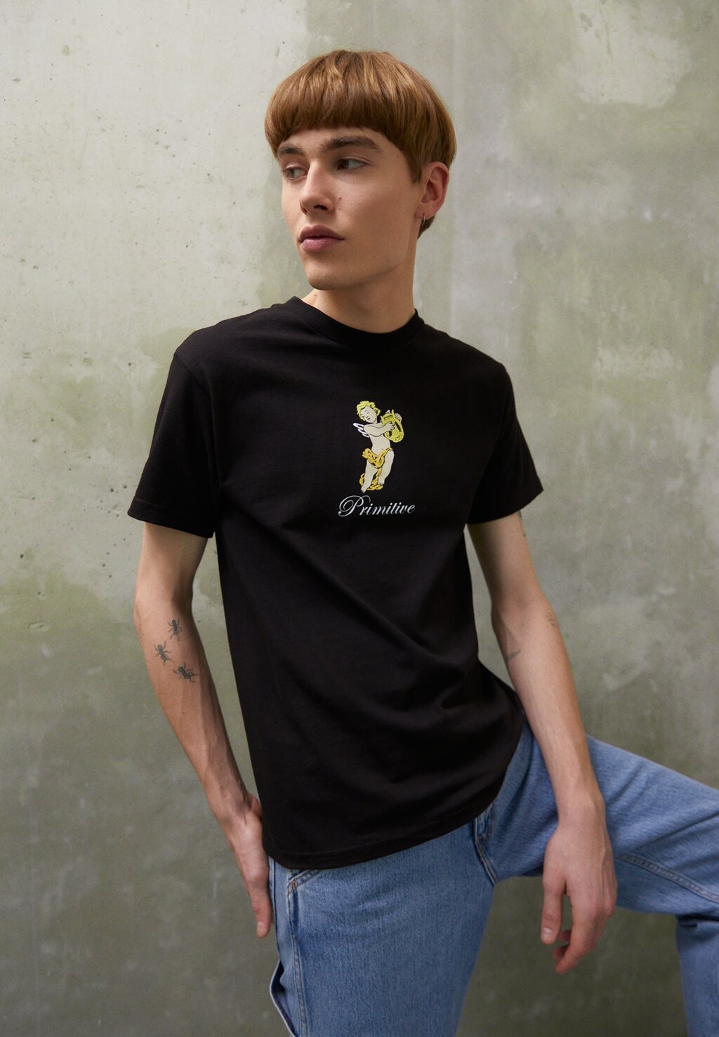 

Футболка с принтом Primitive, черный