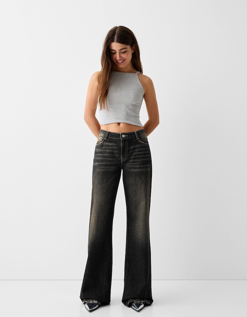 

Свободные джинсы с укороченными штанинами Bershka, черный